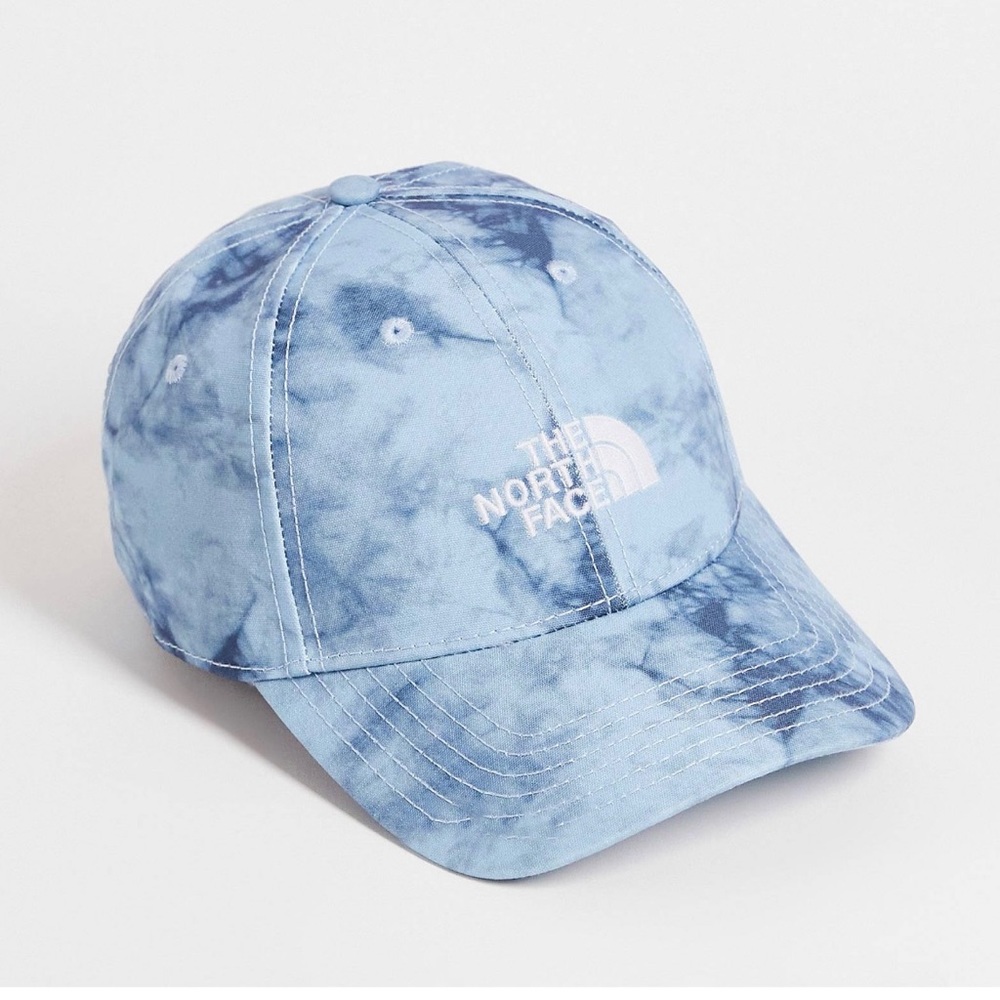 Tie dye blue North Face Women’s Baseball Hat NWT